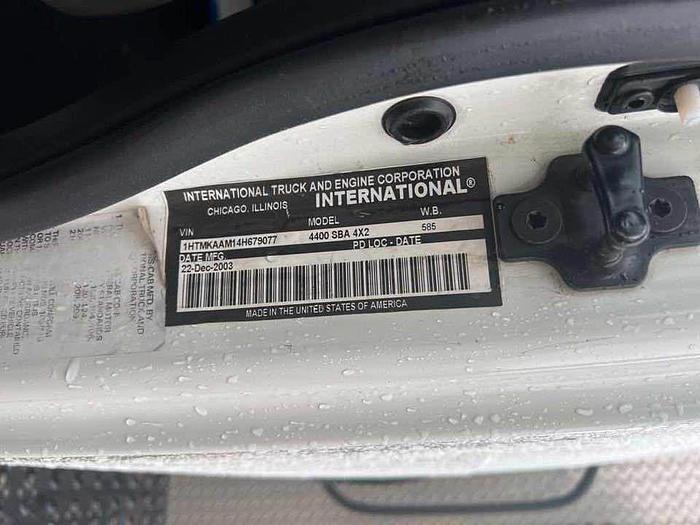 Used 2004 International 4400 Crew Cab "NEW ENGINE"