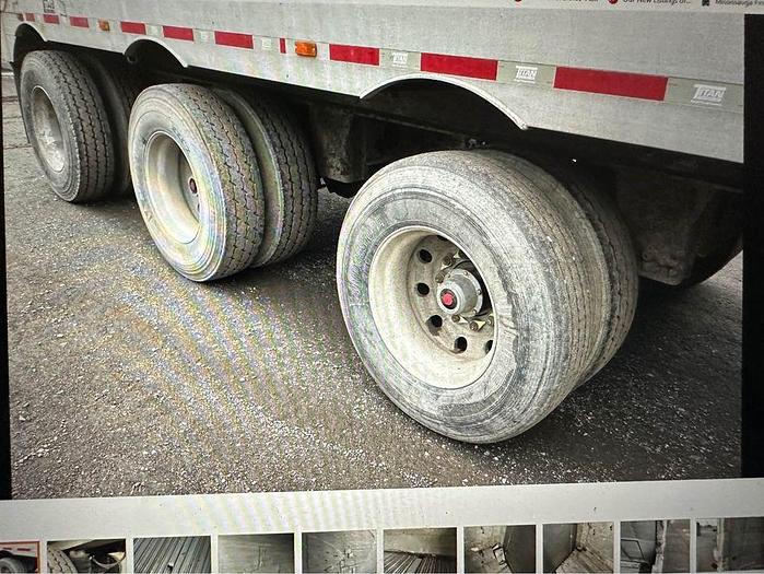 Used 2008 TITAN 48 ft Quad/Axle Closed Top aluminum live bottom
