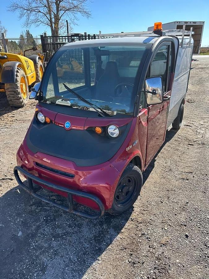 Used Polaris GEM eL XD golf/service cart