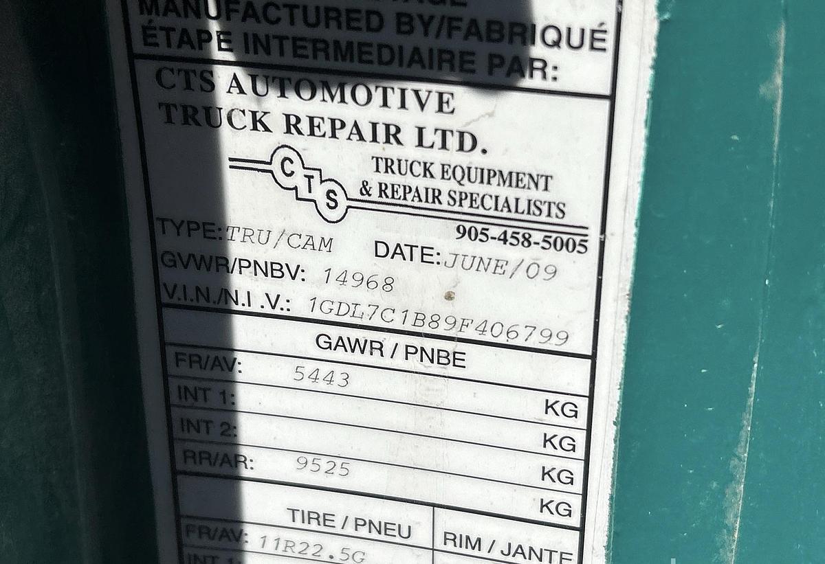 Used 2009 GMC C75 4x2 truck s/a dump truck