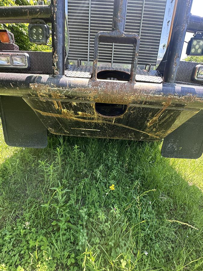 Used 1998 Kenworth C550B 8x4 Twin-Steer 2015 remote roll off bed / winch