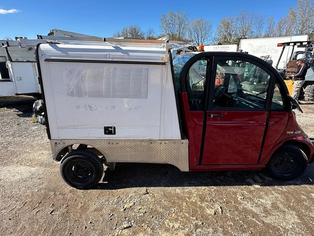 Used Polaris GEM eL XD golf/service cart