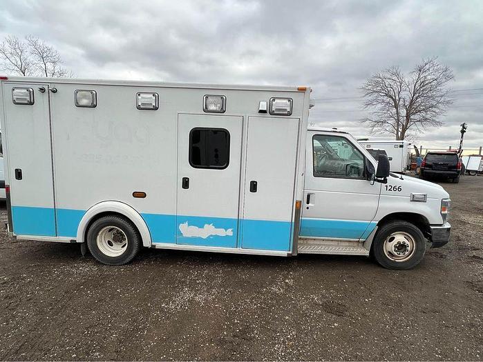 Used 2012 Ford Econoline E-350 AMBULANCE great for rv conversions,