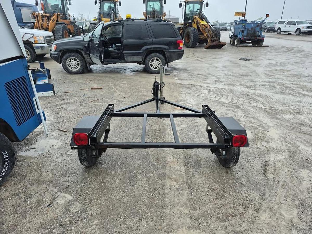 Used 2015 GUELPH single axle utility trailer