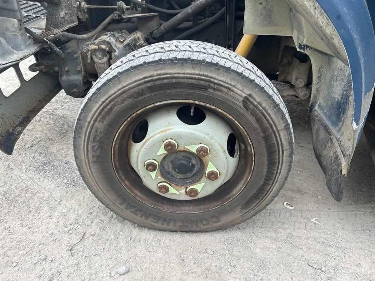 Used 1990 INTERNATIONAL 4000 4700 Garbage Truck