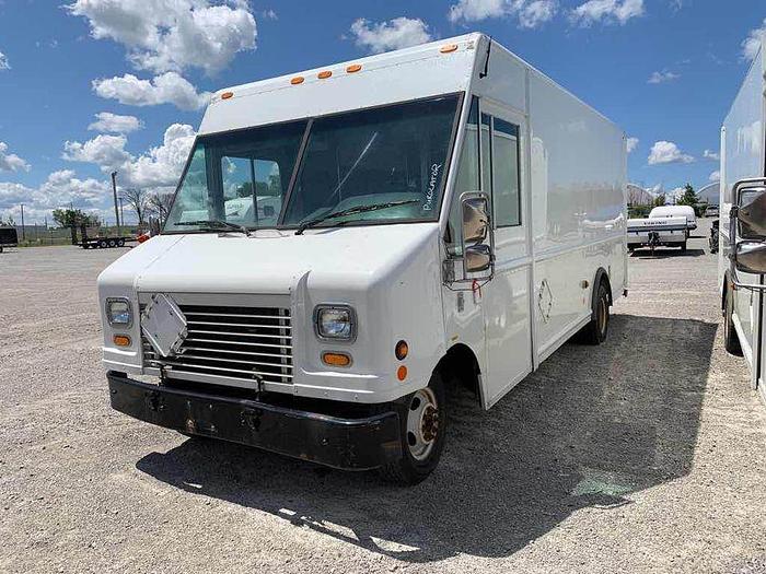 Used 2008 FORD E450 16 FOOT STEP VAN $17 K 5.4 LITRE V8 GAS POWER