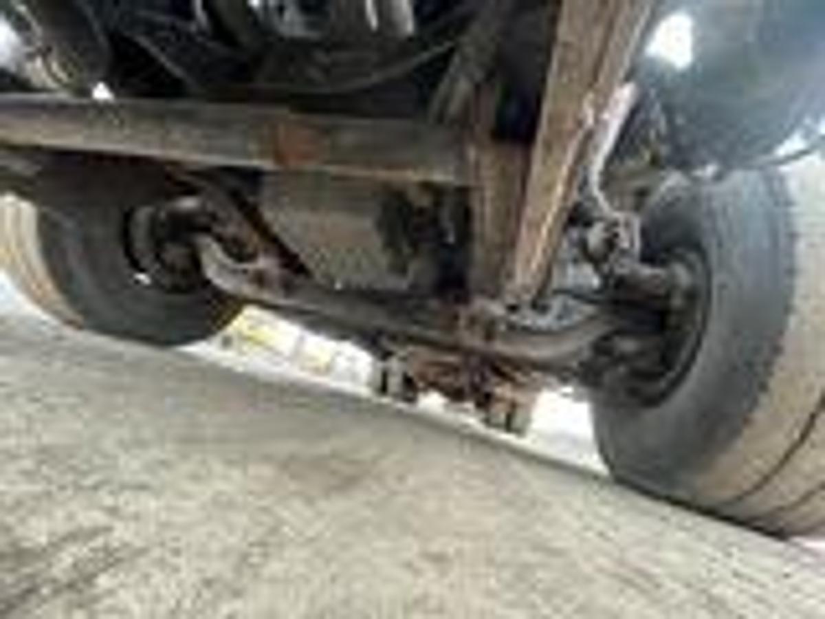 Used 2010 Freightliner M2 112 6x4 spreader truck