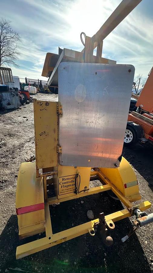 Used 2011 FLAGMA PORTABLE TRAFFIC lights $4,000 each