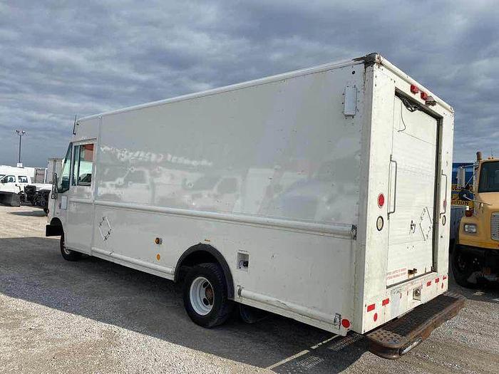 Used 2007 FORD ECONOLINE E450 STEPVAN ex purolator only $6995