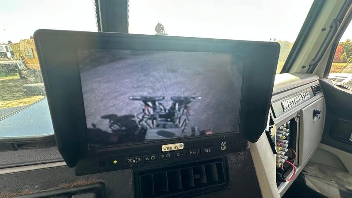 Used 2015 Western Star 4700SB 8x6 snow Plow Truck