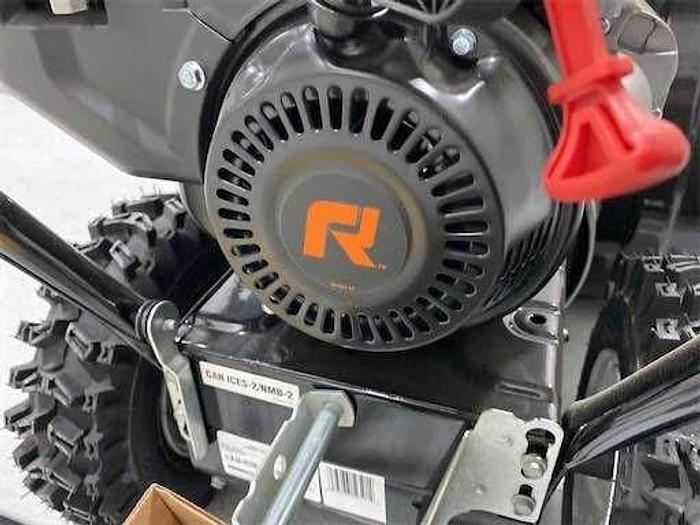 Used 2023 REMINGTON 24” SNOW THROWER snowblower brand new $850