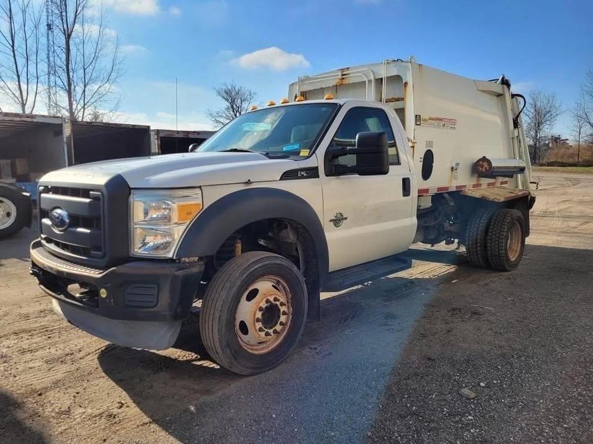 Used 2012 Ford F550 XL SD S/A refuse truck