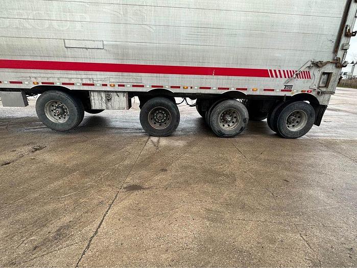 Used 2008 TITAN 53 ft Quad/Axle Closed Top aluminum live bottom