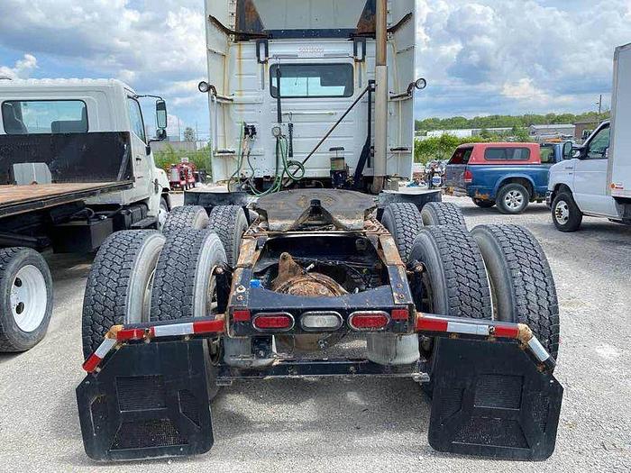 Used 2014 Volvo VN VNL Day Cab auto