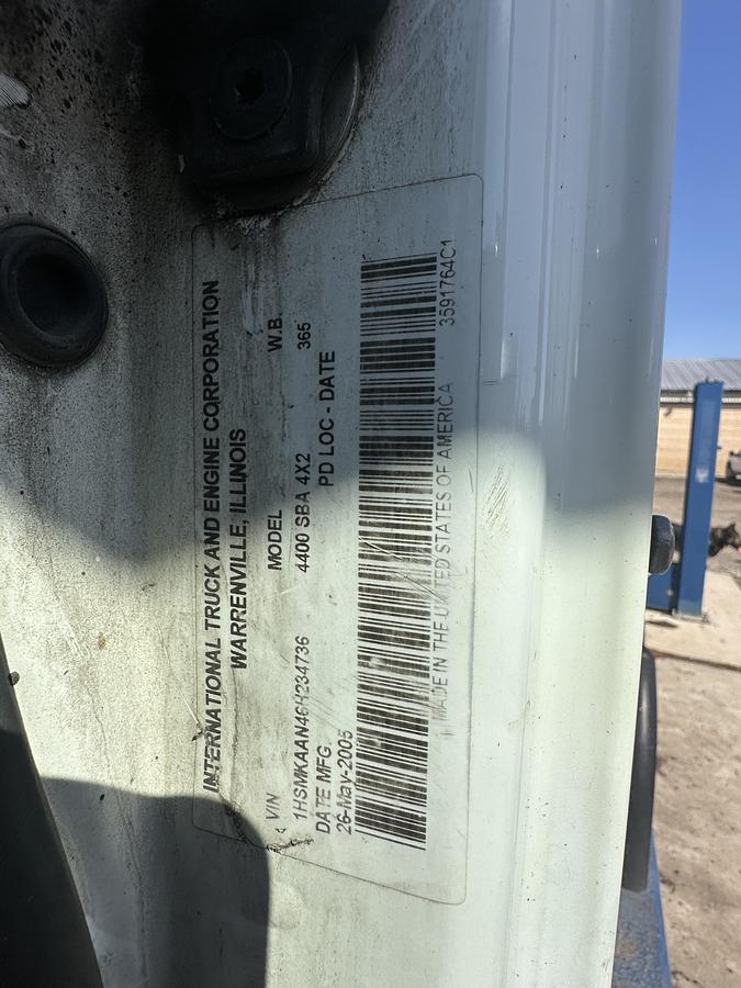 Used 2006 International 4400 series Single Axle Day cab Highway Tractor