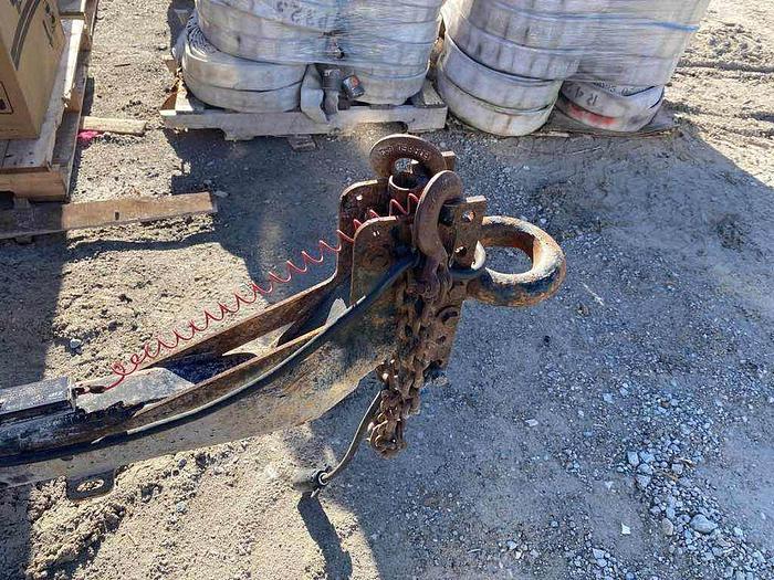 Used 2013 Vermeer BC1000XL Woodchippe 1368 hrs works perfect 1