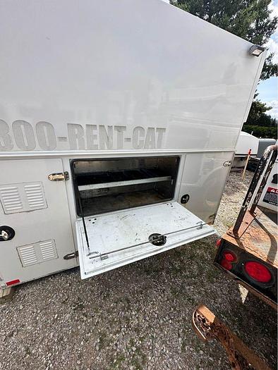 Used 2016 SERVICE BODY Walk in 111' long 96' wide