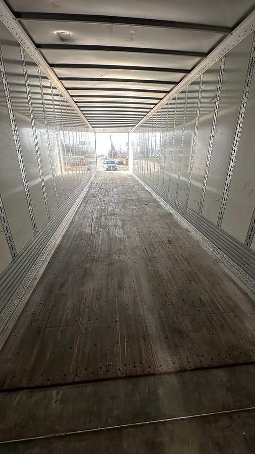 Used 2022 HYUNDAI DRY VAN trailer