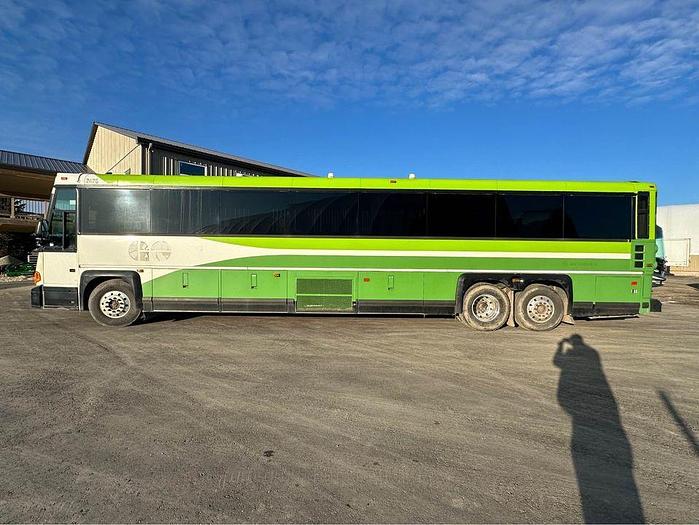 Used 2009 MCI Motor Coach Cummins Diesel