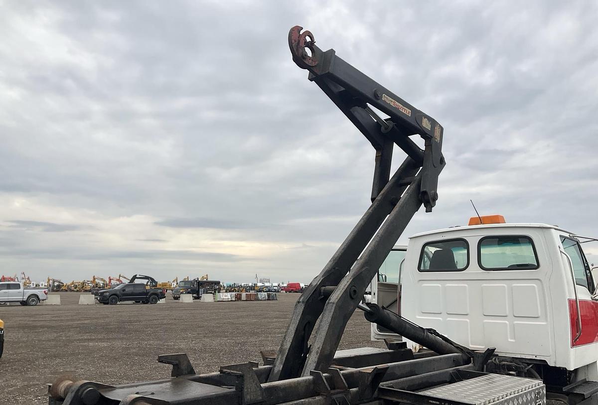 Used 2006 Sterling Acterra 4x2 hooklift truck