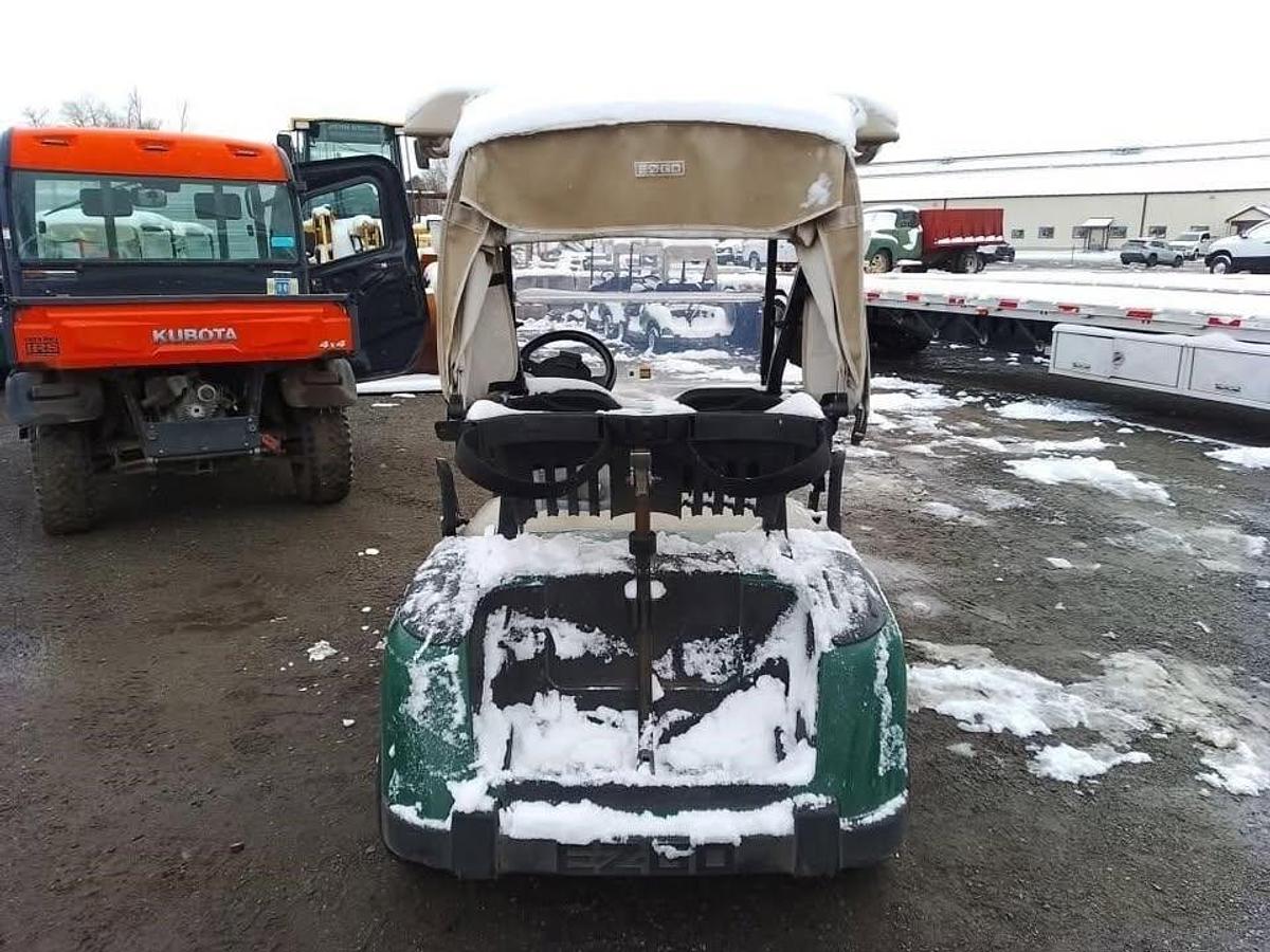 Used 2010 EZGO RXV 48V golf cart