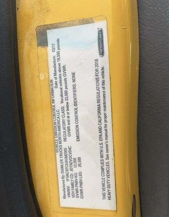 Used 2018 Freightliner M2 106 T/A Refuse Truck