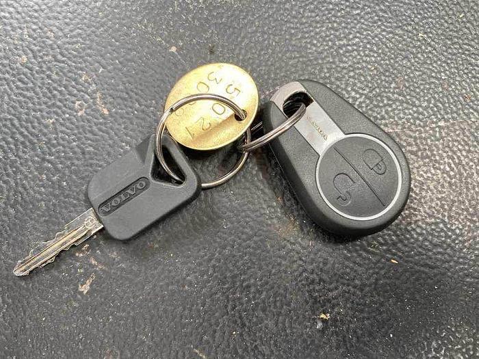 Used 2014 Volvo VN VNL Day Cab auto