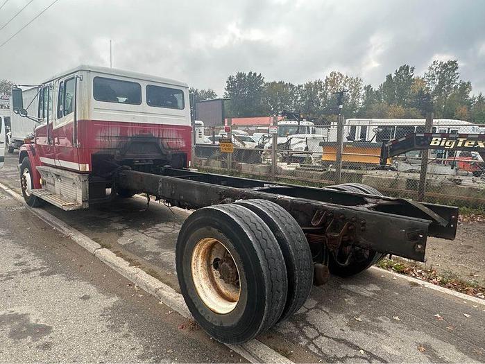 Used 2000 FREIGHTLINER Fl80, Crew Cab, cab & chassis, auto, air brake