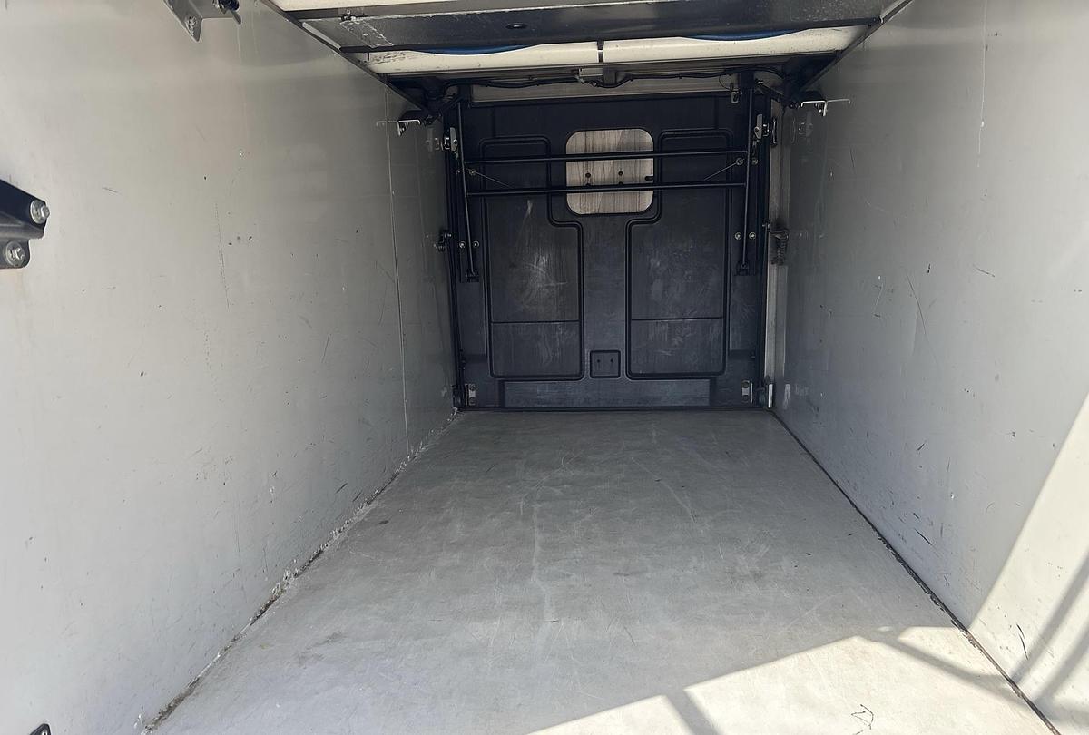 Used 2000 Prevost H35 6x2 55-Seat Coach