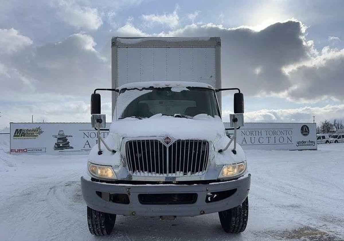 Used 2009 International DuraStar 4400 S/A Service Truck