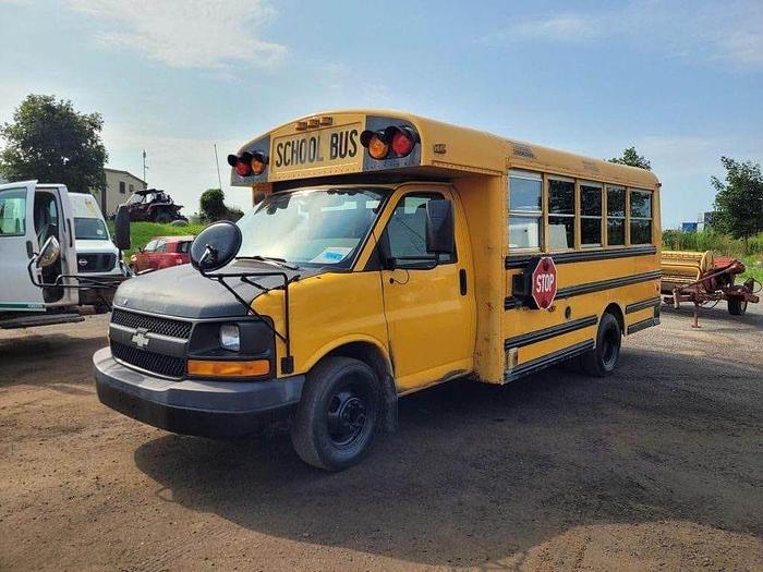 Used 2011 Chevrolet G3500 Express school bus 21 passenger