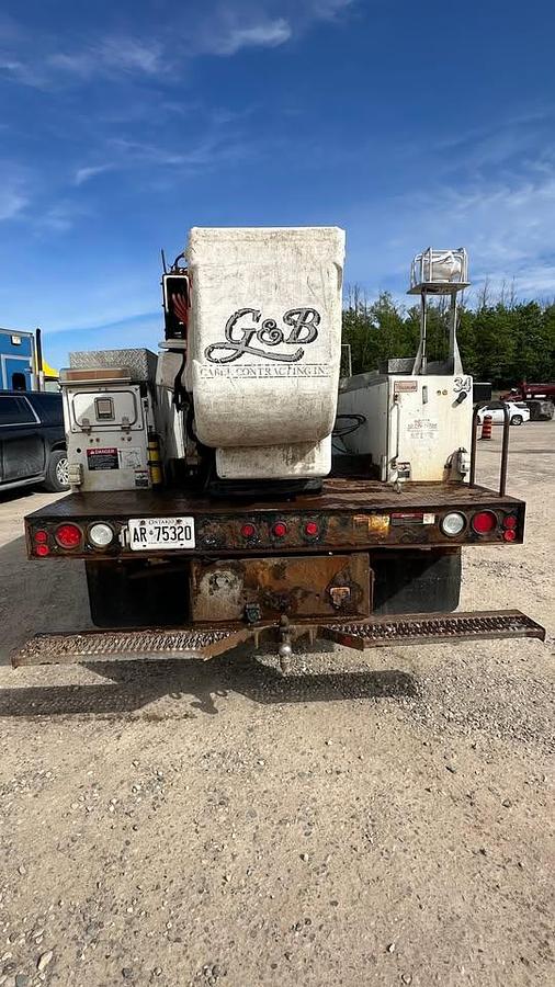 Used 2012 Ford F-550 XL 4x2 Bucket Truck altec at37-g 37 ft on