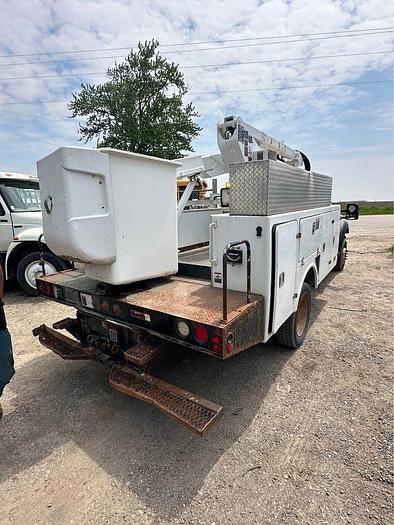 Used 2013 Ford F-550 XL Ford 4x2 Bucket Truck Altec at37g 37ft