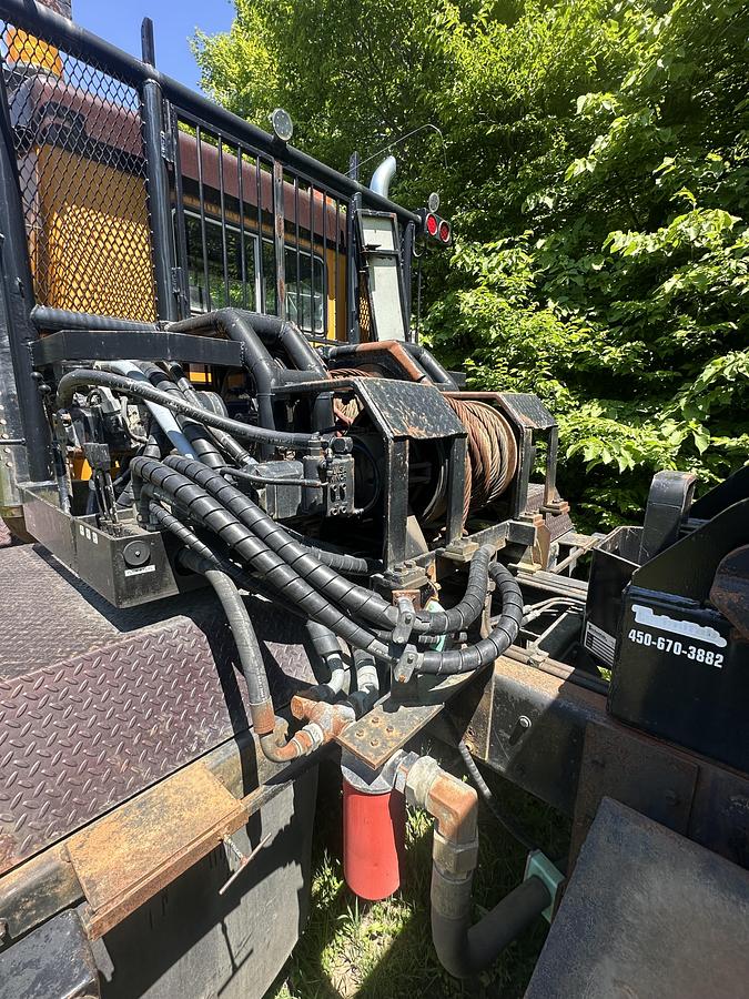 Used 1998 Kenworth C550B 8x4 Twin-Steer 2015 remote roll off bed / winch