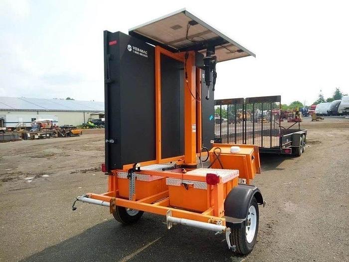 Used 2019 VER-MAC PCMS-320 digital sign trailer as new $12,995