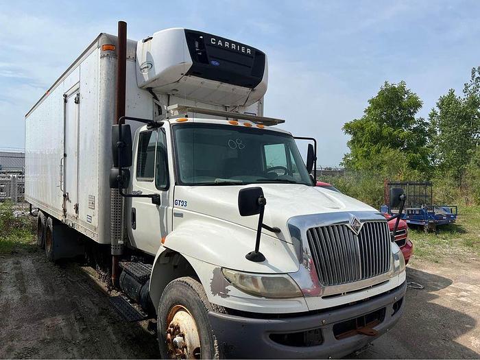 Used 2008 international 4600 series 30 foot REEFER ONLY $12,995