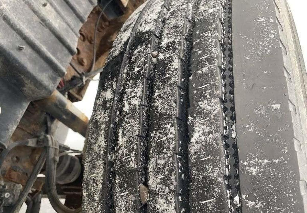 Used 2012 INTERNATIONAL 4000 4300 T/A Van Body Truck