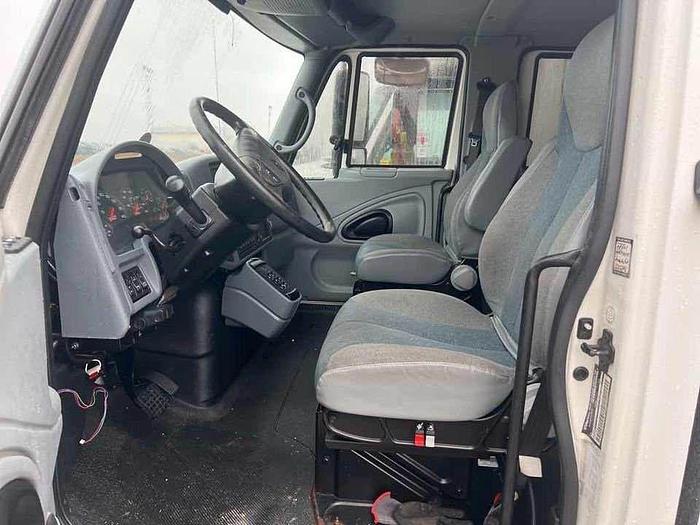 Used 2004 International 4400 Crew Cab "NEW ENGINE"