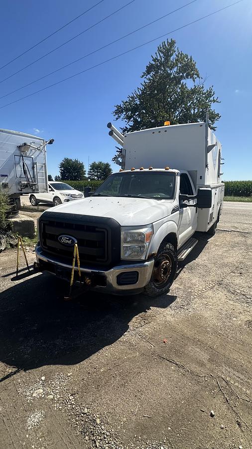 Used 2011 FORD F350 SUPER DUTY Service Truck
