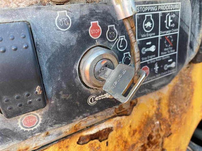 Used 2010 Vermeer BC1000XL Wood chipper 654 hours only $24,500 1