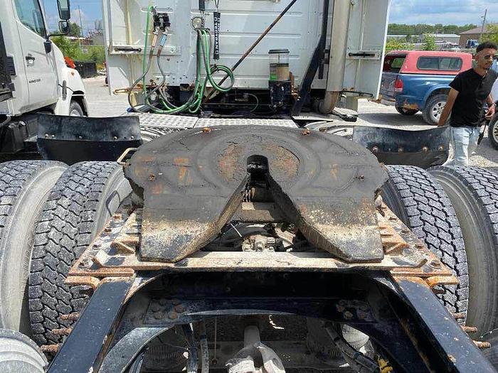 Used 2014 Volvo VN VNL Day Cab auto