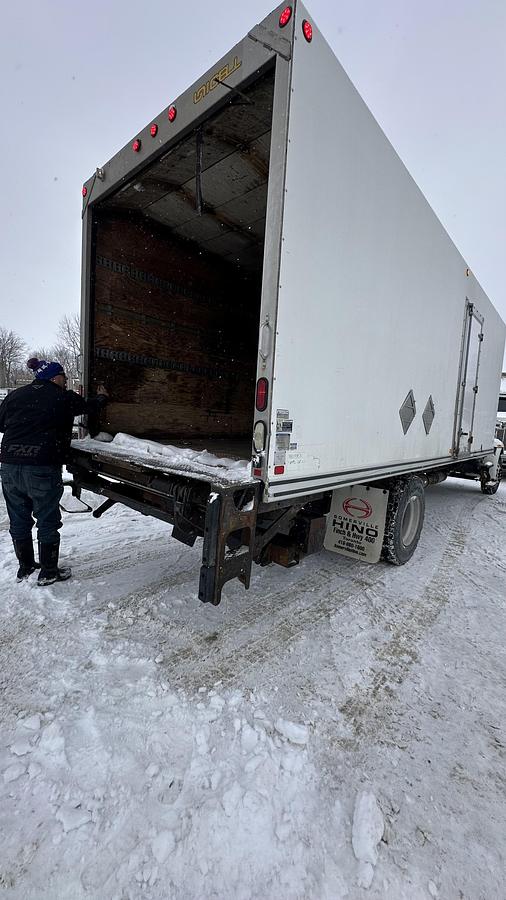 Used 2017 International 4300 box truck