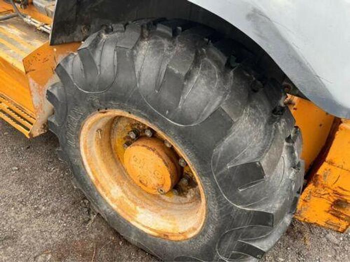 Used 2005 Case loader, with rop 570 MXT Low HRS. $24,995