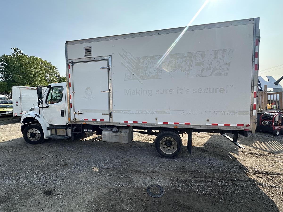 Used 2016 Freightliner M2 106 4x2 Mobile Shredding Truck