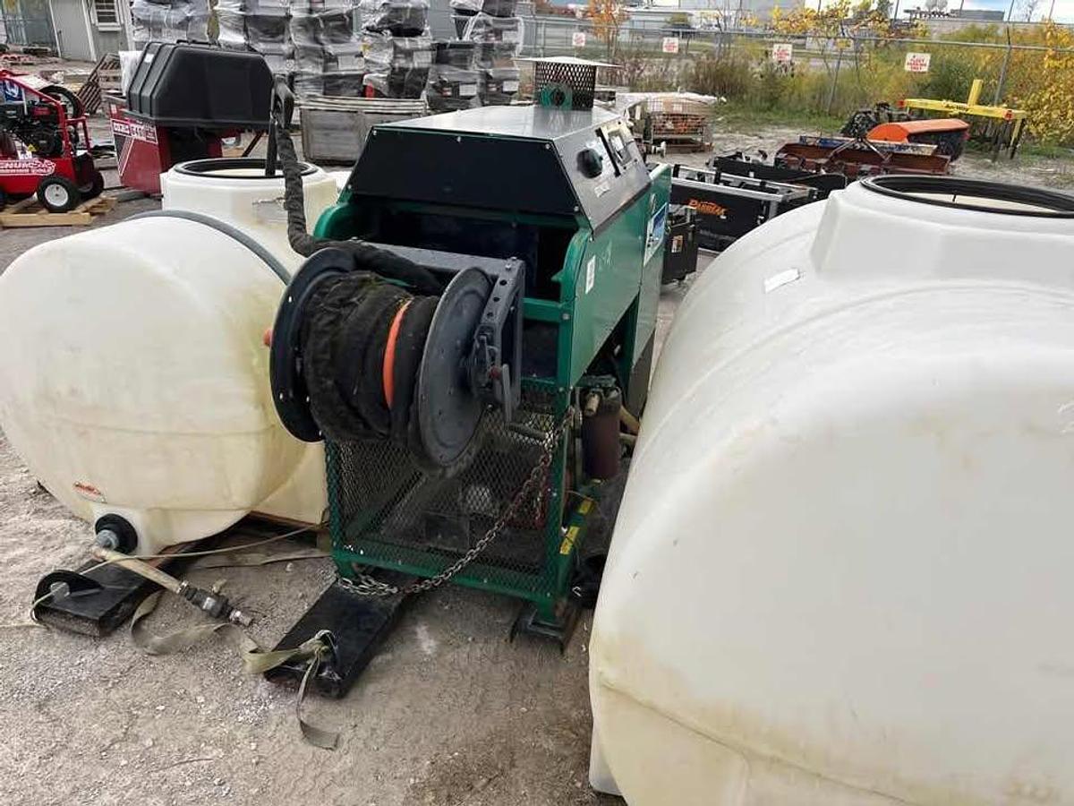 Used 2006 Aquaci T9463 ECO655 with 2 tanks aquacide sprayer