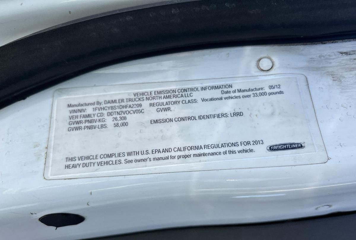 Used 2013 Freightliner M2 106 6x4 Roll-Off Truck