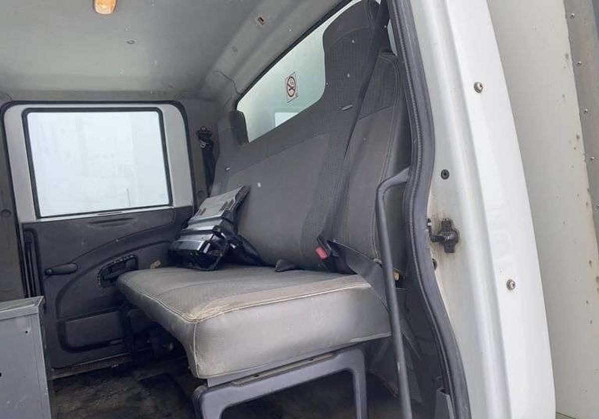 Used 2012 INTERNATIONAL 4000 4300 T/A Van Body Truck