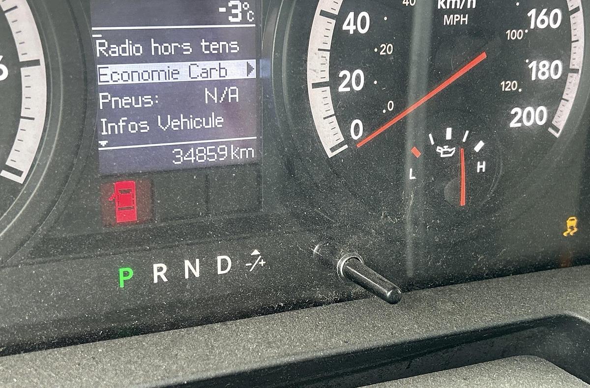 Used 2012 Ram 2500 4x2 crew cab utility truck