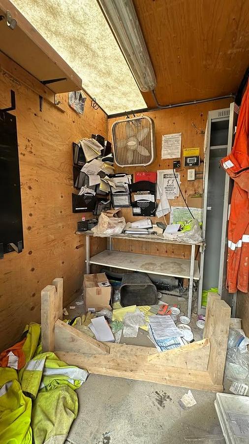 Used 2011 International 4300 SBA 4x2 service truck