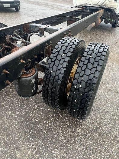 Used 2012 International 4700 Series auto, air brakes, low kms $11,495